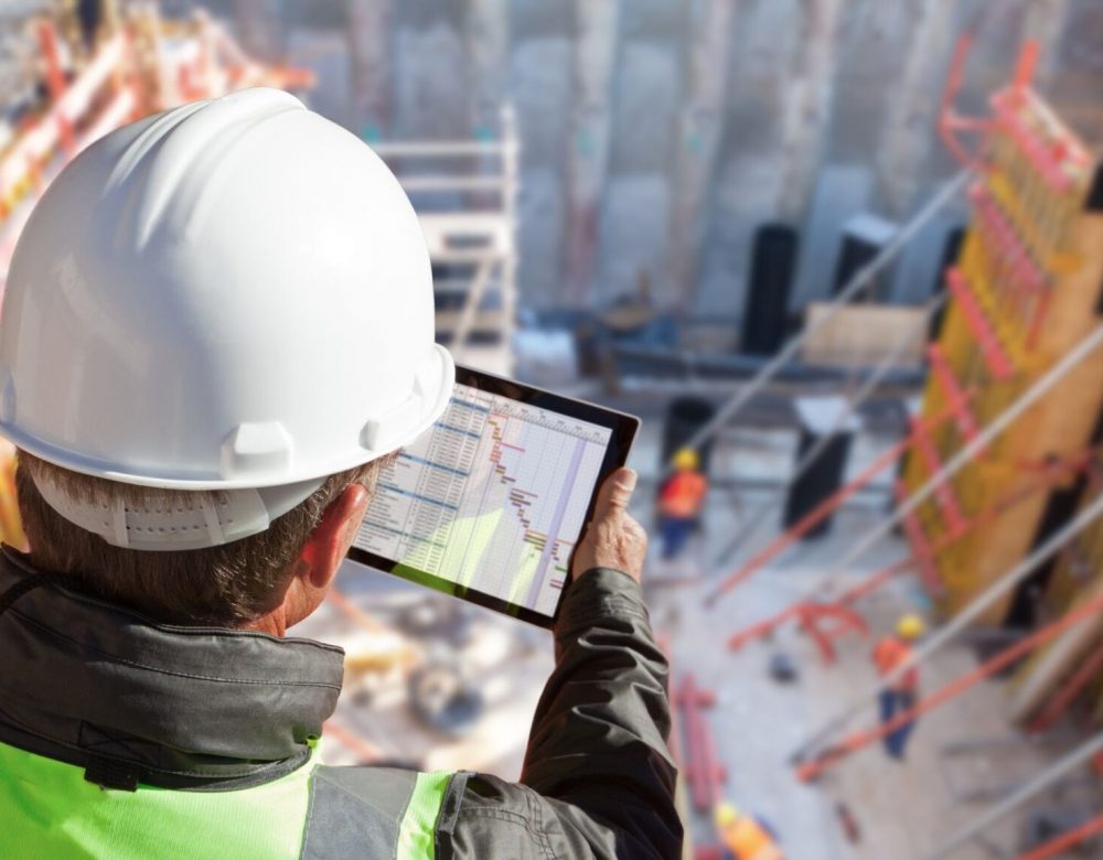 heavy-equipment-expert-witness-inspection Expert witness conducting inspection of heavy equipment for deposition and trial preparation