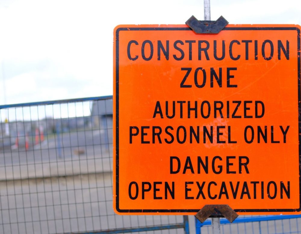 Horizontal directional drilling rig used in trenchless construction incident analysis